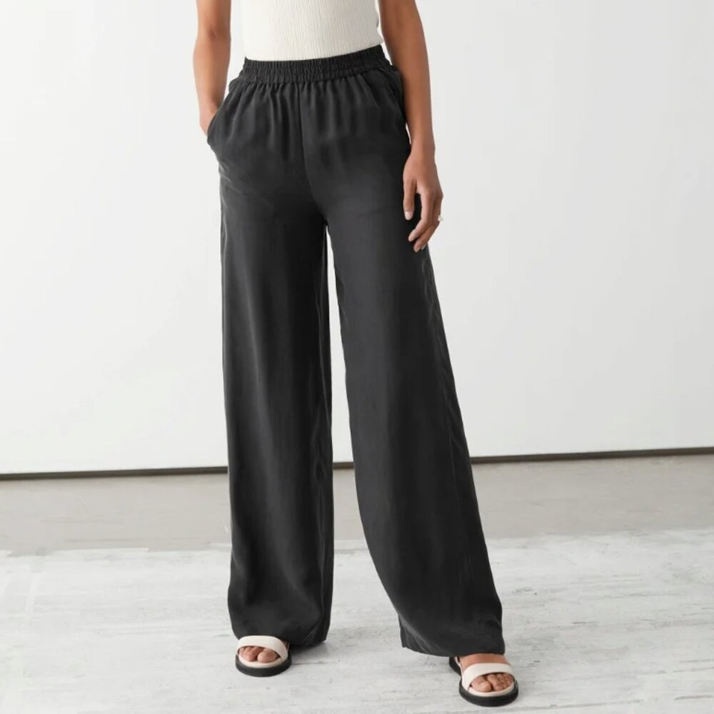 Relaxed Cupro Drawstring Pants